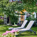 Hotel Romantikhotel Zell Am 4*