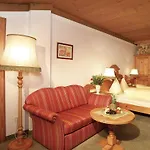 Romantikhotel Zell Am