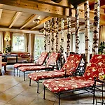 Hotel Romantikhotel Zell Am 4*