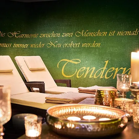 Ξενοδοχείο Romantikhotel Zell Am 4*