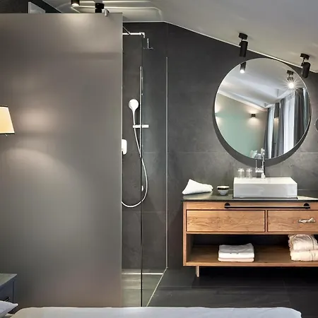 Romantikhotel Zell Am Ξενοδοχείο 4*