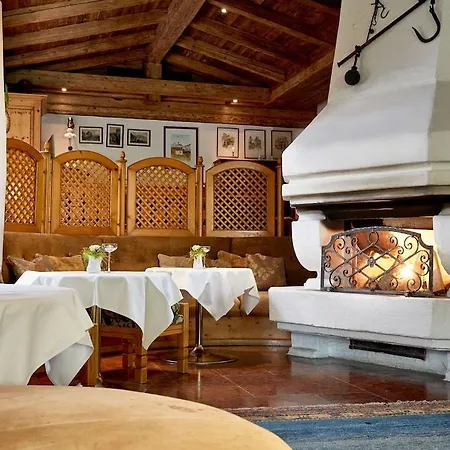 Romantikhotel Zell Am Hotel