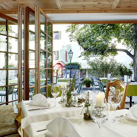 Romantikhotel Zell Am מלון 4*