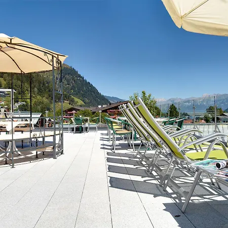 Romantikhotel Zell Am Hotel 4*