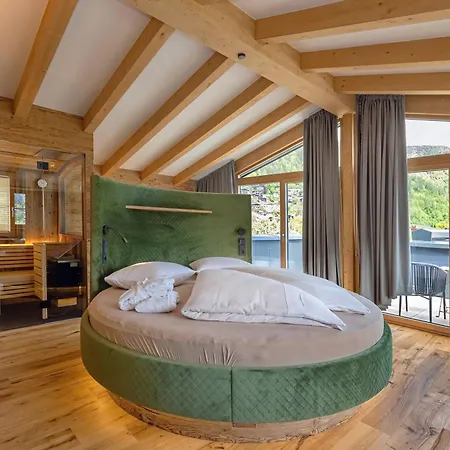 Romantikhotel Zell Am Hotel 4*