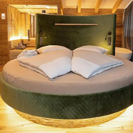 Hotel Romantikhotel Zell Am 4*