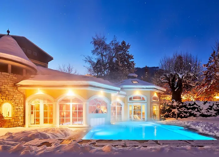 Romantikhotel Zell Am Целль-ам-Зеє