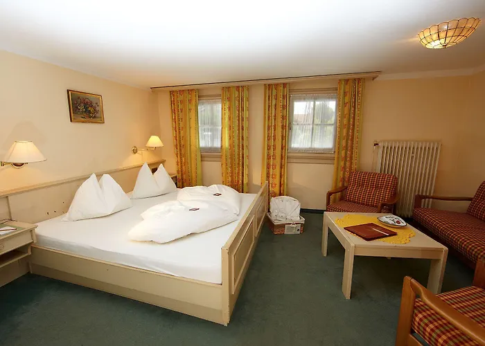 Romantikhotel Zell Am Hotel 4*