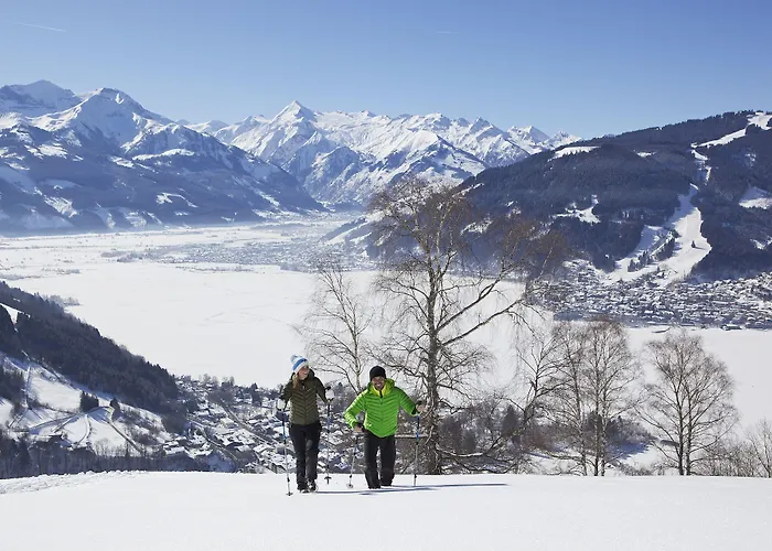 Romantikhotel Zell Am Готель Целль-ам-Зеє