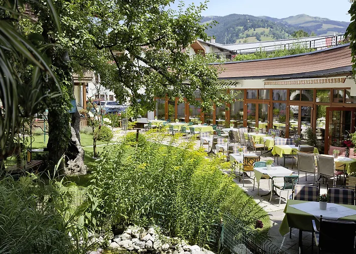 Romantikhotel Zell Am Готель 4*