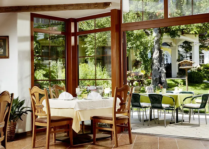 Romantikhotel Zell Am