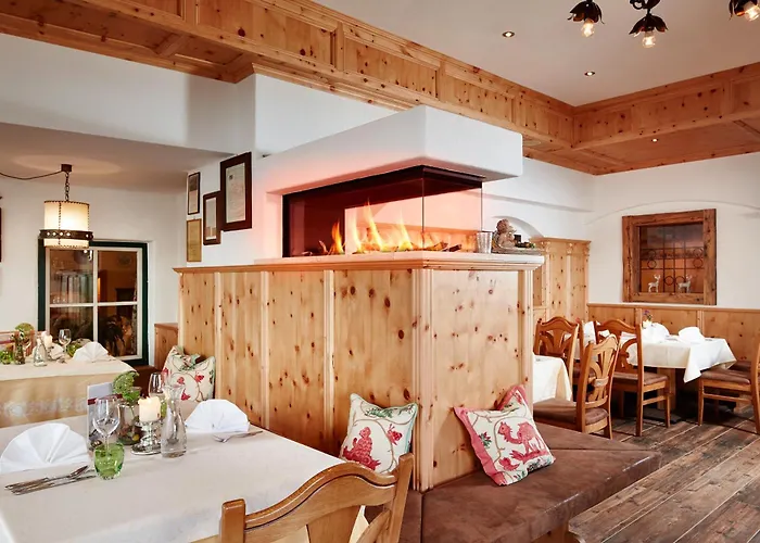 Romantikhotel Zell Am Готель Целль-ам-Зеє