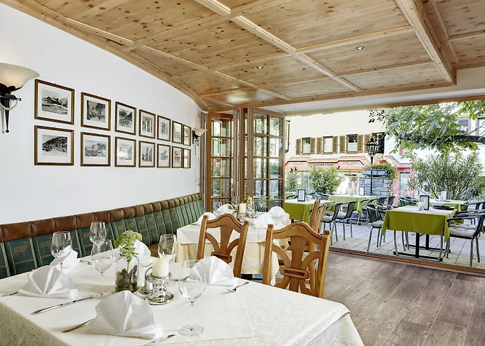 Romantikhotel Zell Am Готель