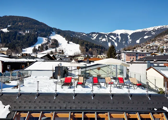 Готель Romantikhotel Zell Am 4*
