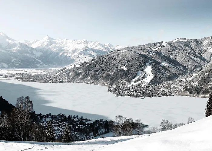 Hotel Romantikhotel Zell Am 4*