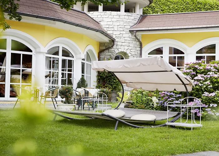 Romantikhotel Zell Am