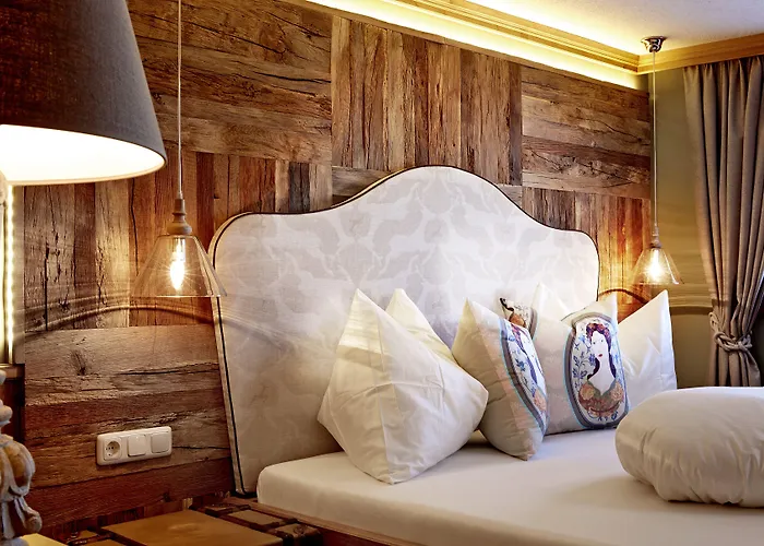 Romantikhotel Zell Am Готель 4*