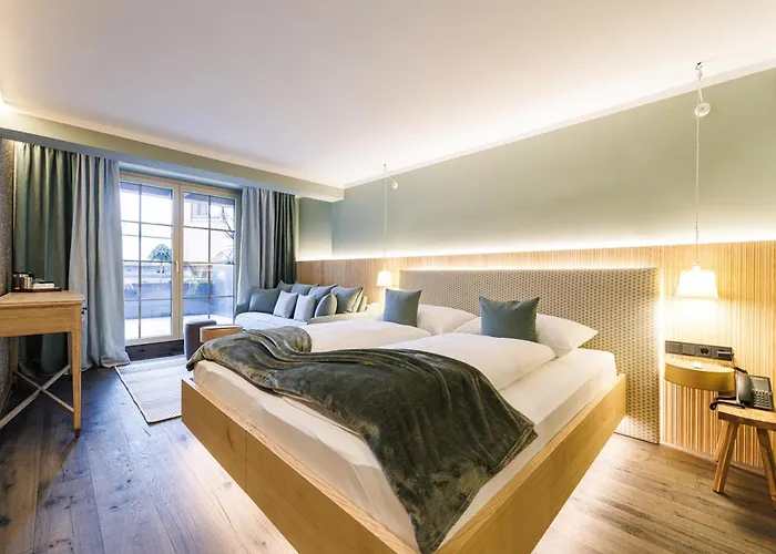 Romantikhotel Zell Am