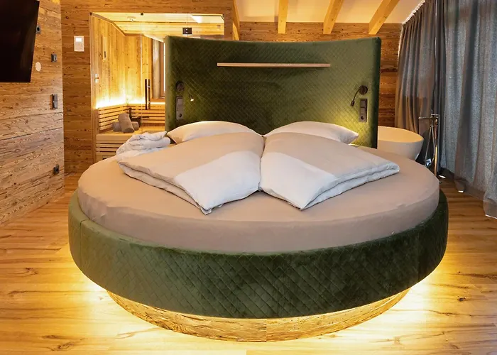 Hotel Romantikhotel Zell Am 4*