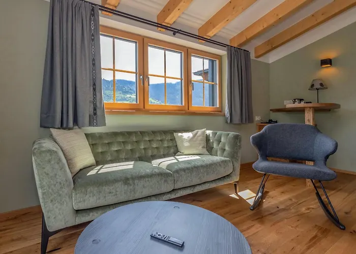 Romantikhotel Zell Am Готель Целль-ам-Зеє