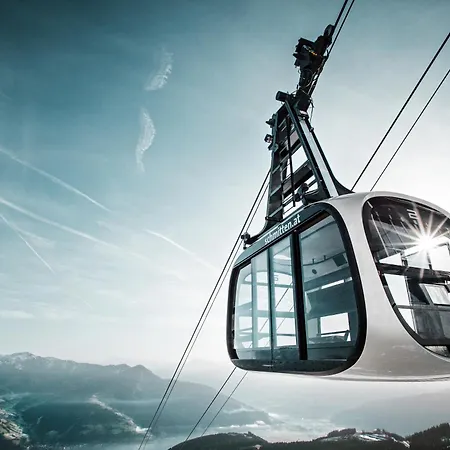 Romantikhotel Zell Am Готель Целль-ам-Зеє